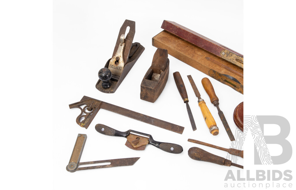 Collection of Vintage Wood Work Tools Including Carter Number Four Hand Plane, Timber Block Plane, Rabone Tape Measure, F.R Low and William Hunt Spirit Levels Lagbrand Square, Sliding Bevel, Spoke Shave, Chisels