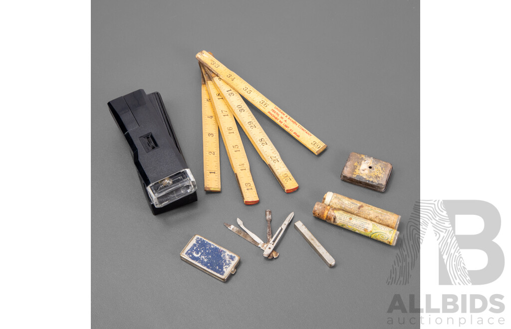 Micronta 30X Illuminated Microscope, Vintage Lingam & Ramen Company Fold Out Timber Ruler, Two Vintage Hansen's Junket Tablets Canisters, Regal Needle Tin, Soir De Paris Bourjois Make Up Container