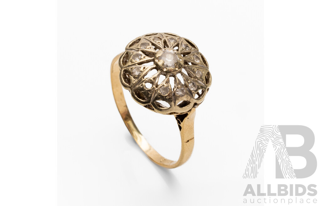 Vintage 14ct Yellow Gold & White Topaz Ring - Size Q.5
