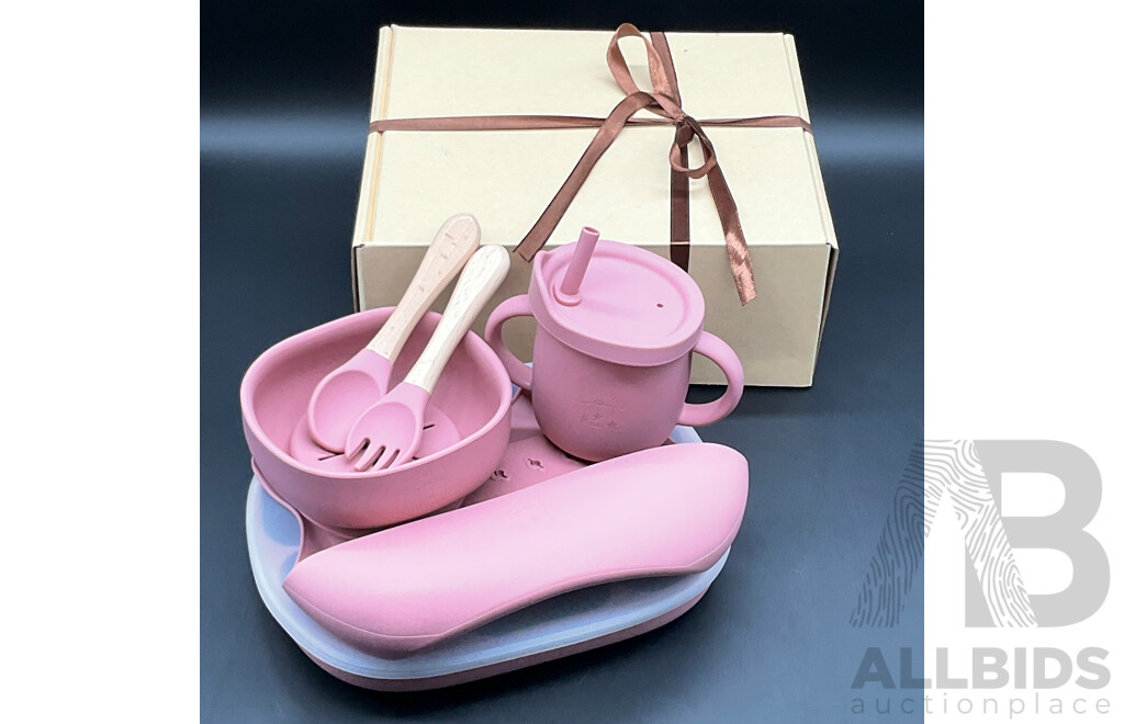 Silicone Baby Feeding Set with Gift Box - Lot of 10
