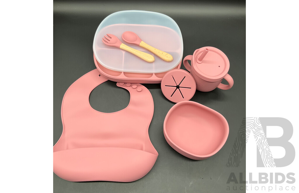 Silicone Baby Feeding Set with Gift Box - Lot of 10
