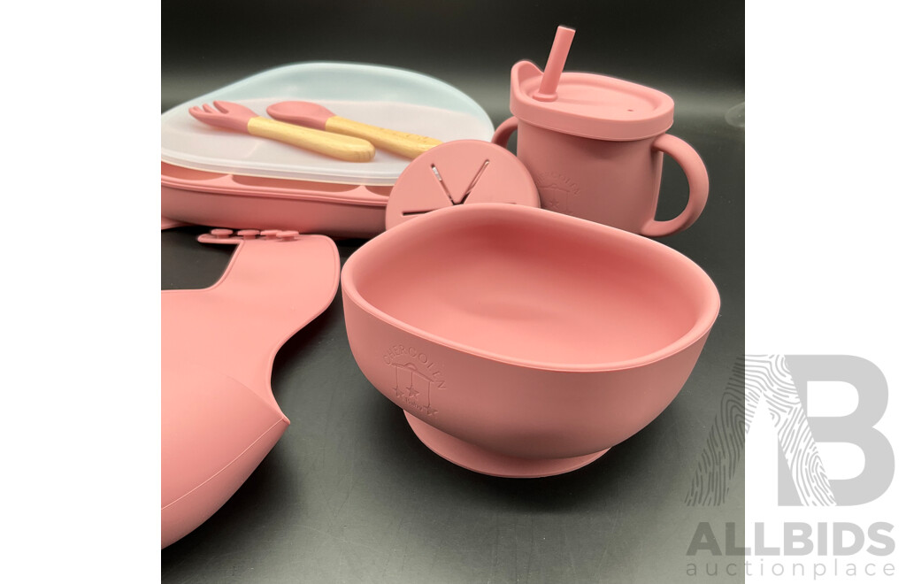 Silicone Baby Feeding Set with Gift Box - Lot of 10
