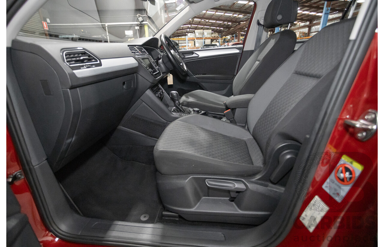 11/2016 Volkswagen Tiguan 132 TSI Comfortline (AWD) 5NA 4d Wagon Ruby Red Metallic Turbo 2.0L