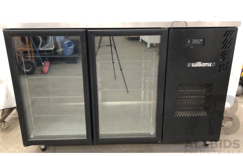 Williams Cameo Three Door Back Bar Commercial Refrigerator