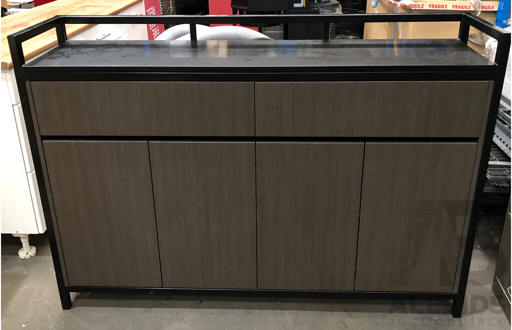 Cafe/Restaurant Storage Bench