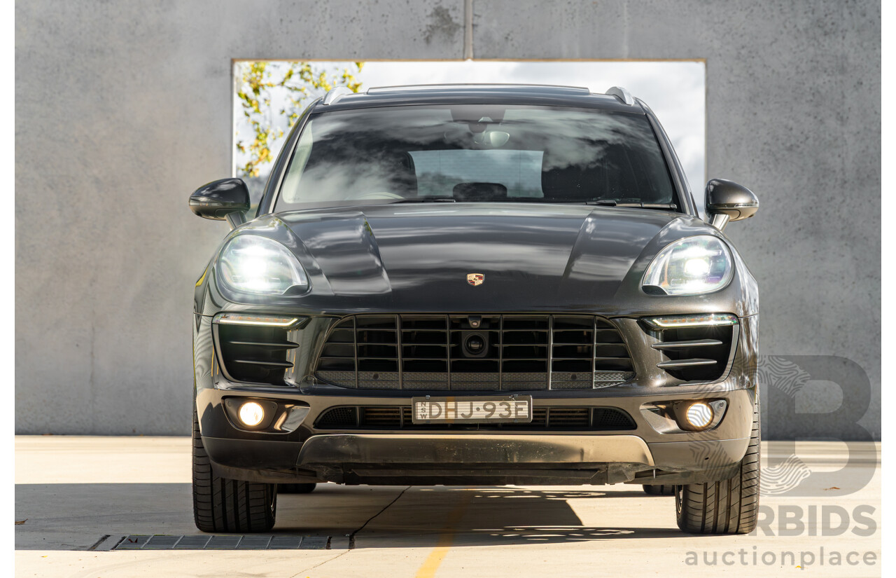 7/2016 Porsche Macan S Diesel (AWD) MY17 4d Wagon Night Blue Metallic / Wrapped Black Turbo Diesel 3.0L