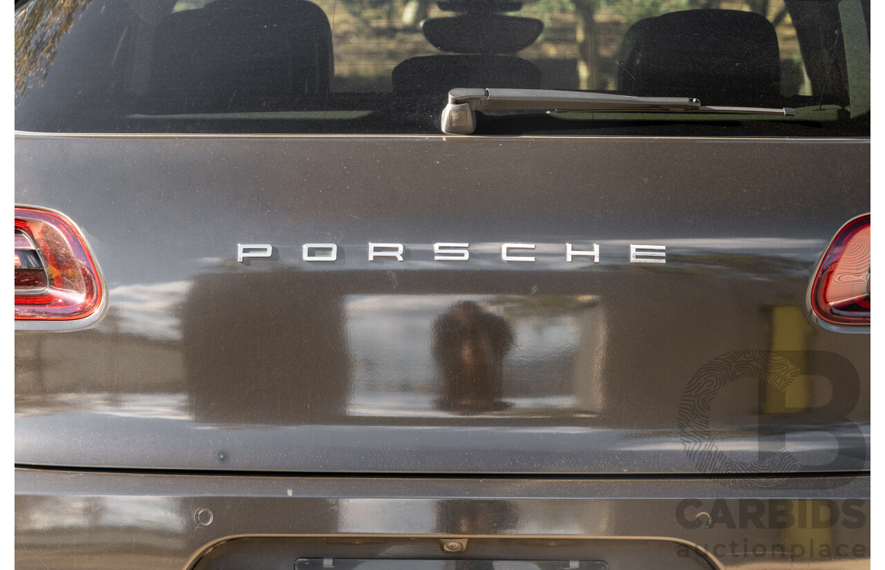 7/2016 Porsche Macan S Diesel (AWD) MY17 4d Wagon Night Blue Metallic / Wrapped Black Turbo Diesel 3.0L