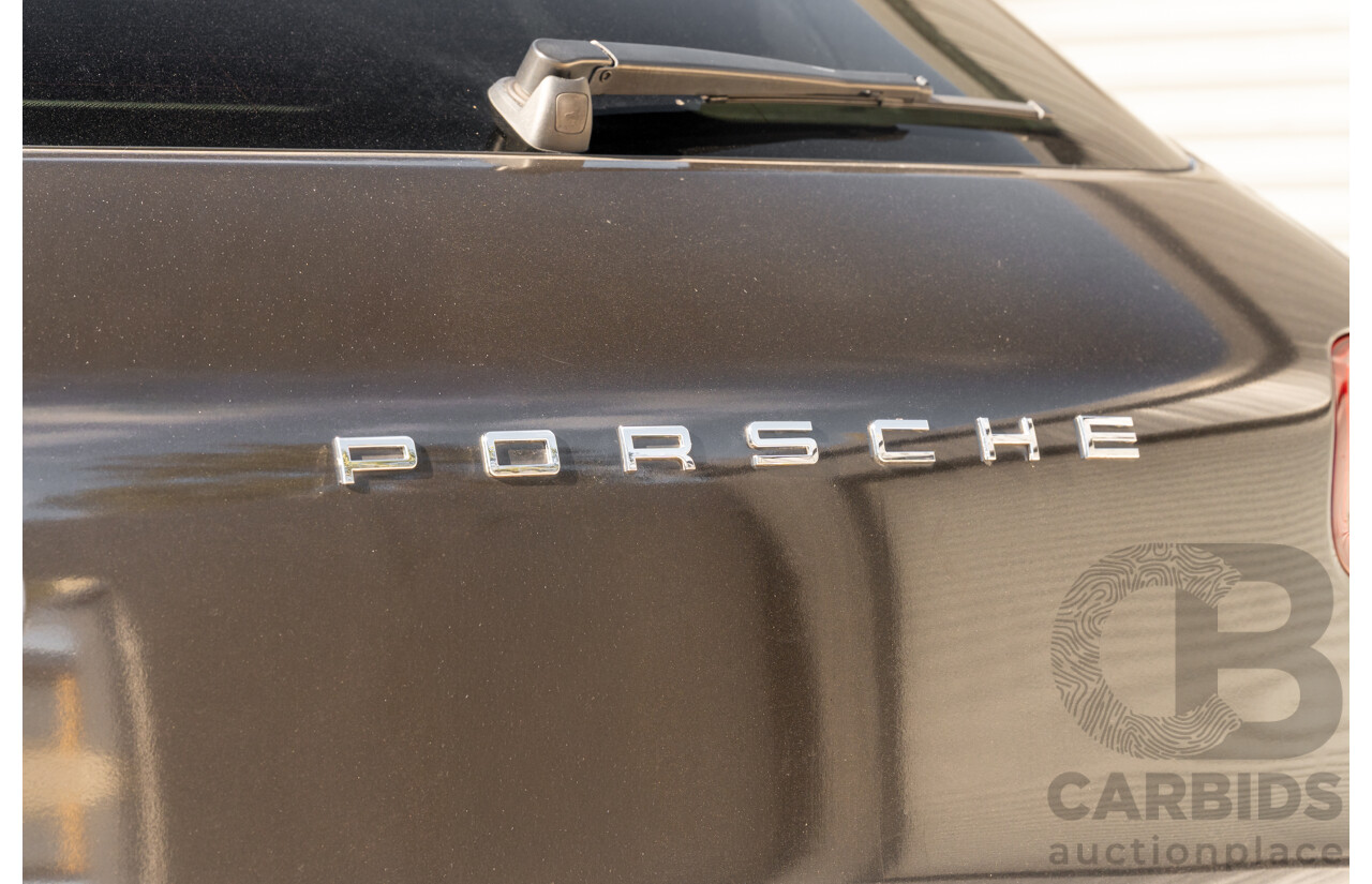 7/2016 Porsche Macan S Diesel (AWD) MY17 4d Wagon Night Blue Metallic / Wrapped Black Turbo Diesel 3.0L