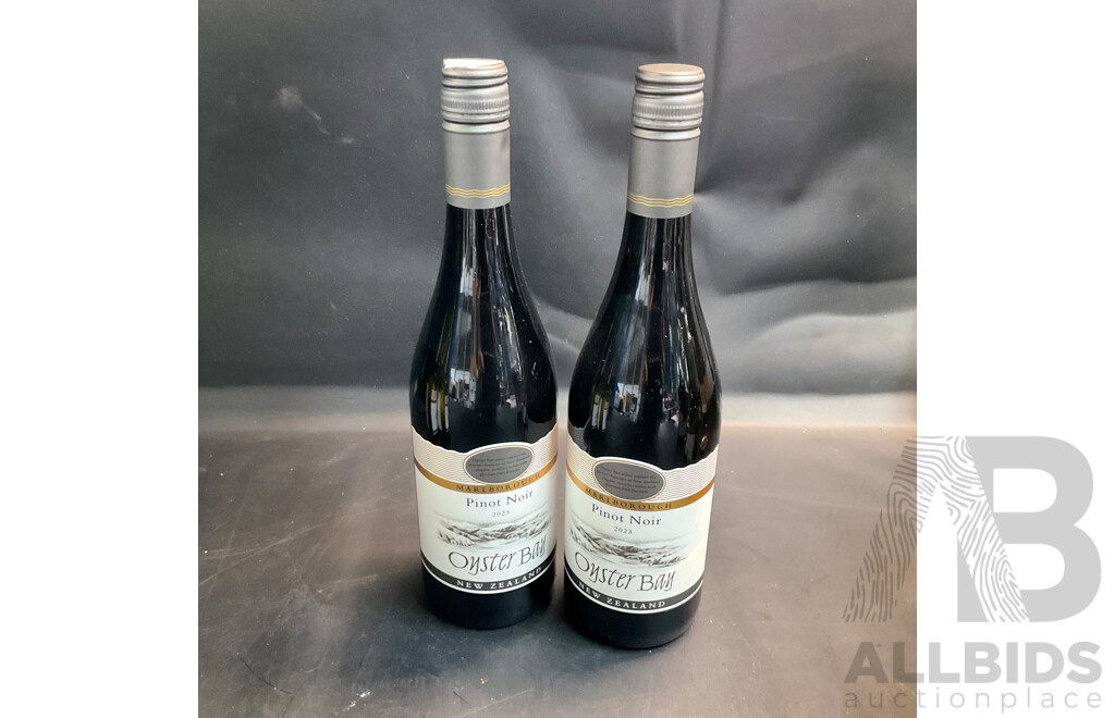 Oyster Bay Sauvignon Blanc, Pinot Noir & Minuty Provence & Cloudy Bay Sauvignon Blanc - Lot of 11