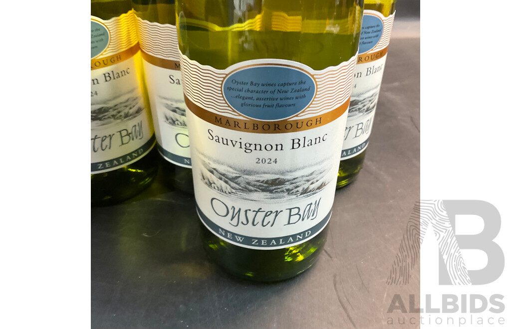 Oyster Bay Sauvignon Blanc, Pinot Noir & Minuty Provence & Cloudy Bay Sauvignon Blanc - Lot of 11
