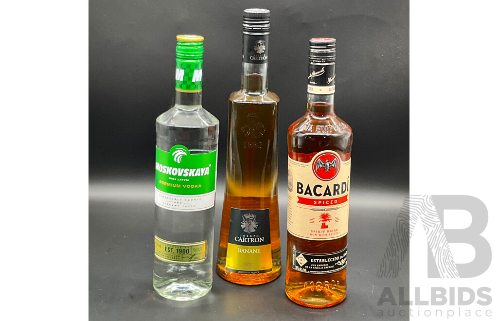 BACARDI Siced Rum 700ml, JOSEPH CARTRON Banane Liqueur 700ml and MOSKOVSKAYA Vodka 700ml - Lot of 3
