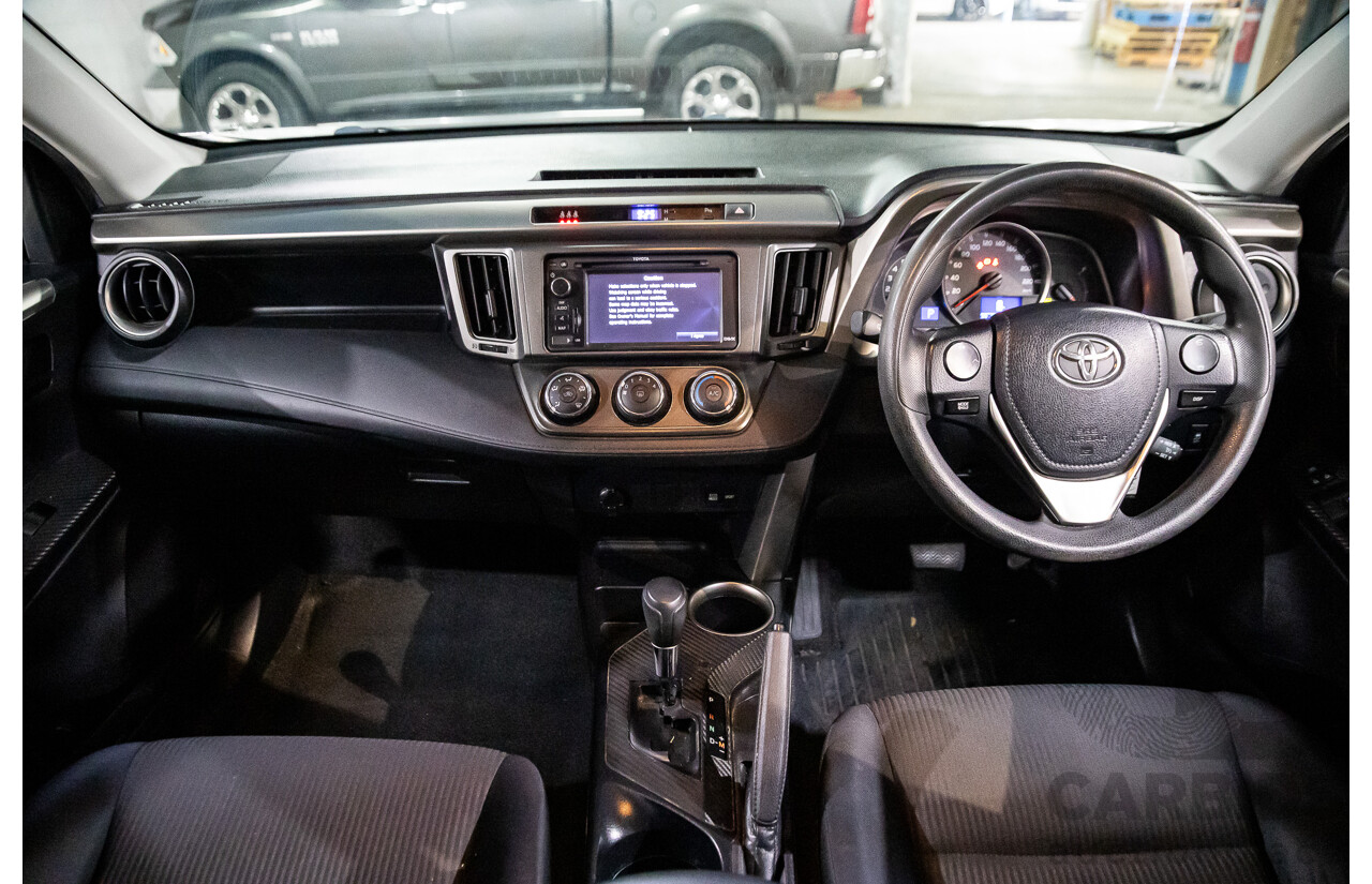 6/2013 Toyota RAV4 GX (FWD) ZSA42R 4d Wagon White 2.0L