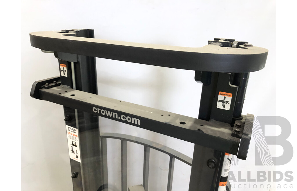 Crown Electric Pallet Truck  - WF 3000