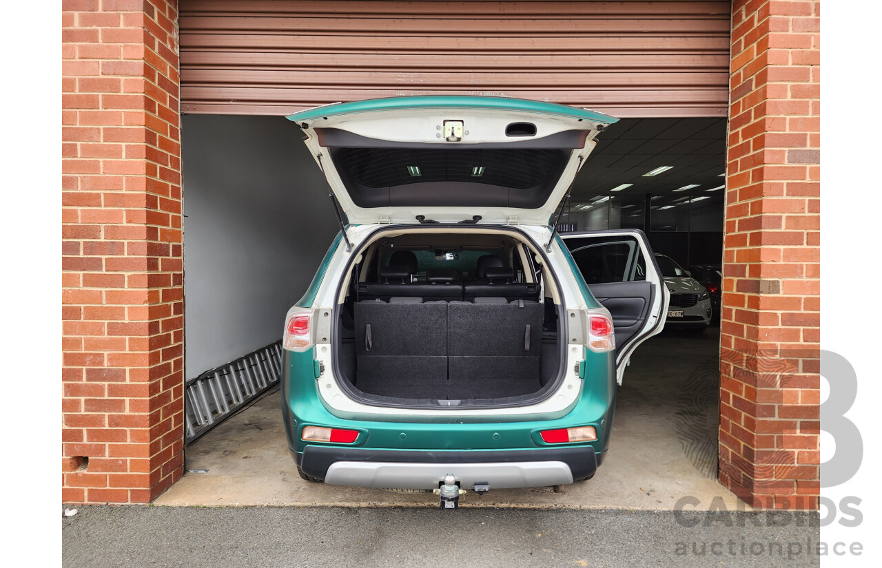 4/2014 Mitsubishi Outlander LS (4x4) ZJ MY14.5 4d Wagon Green 2.3L