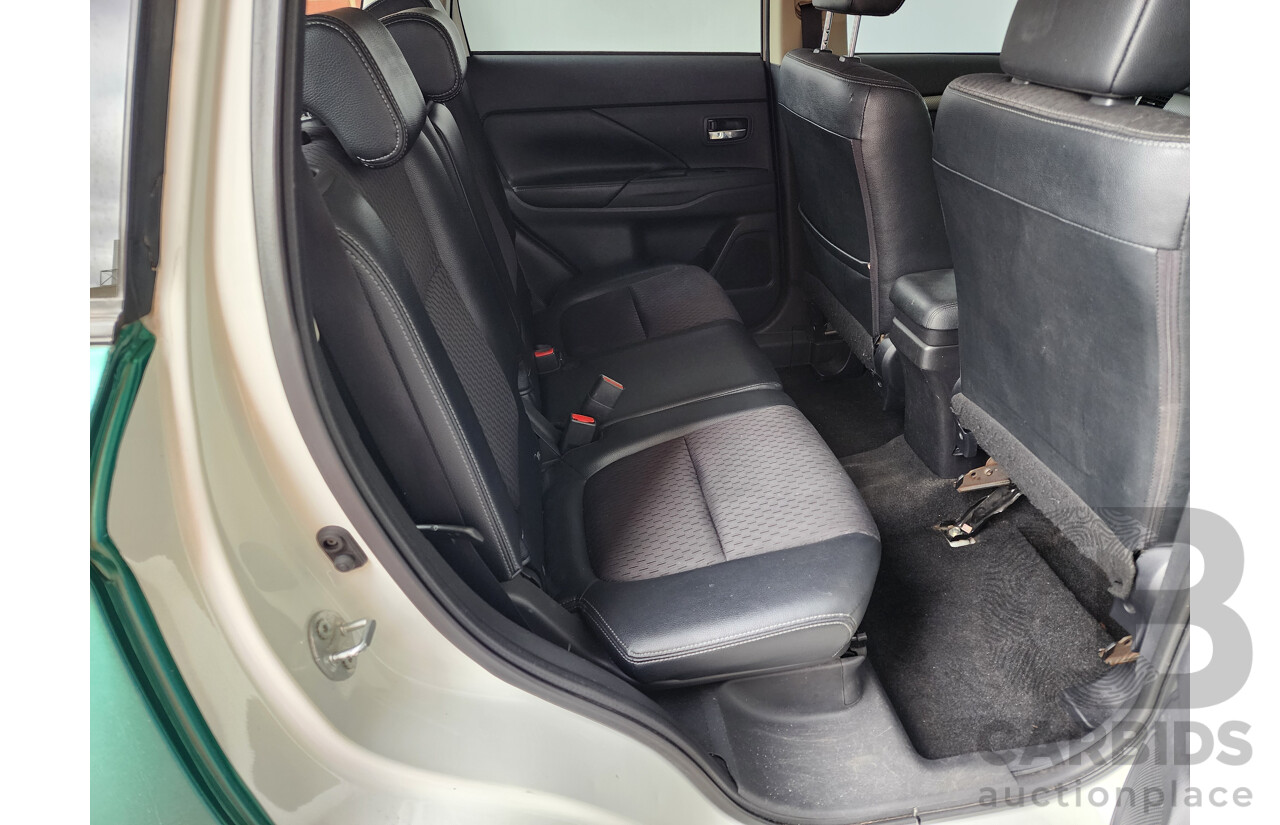 4/2014 Mitsubishi Outlander LS (4x4) ZJ MY14.5 4d Wagon Green 2.3L