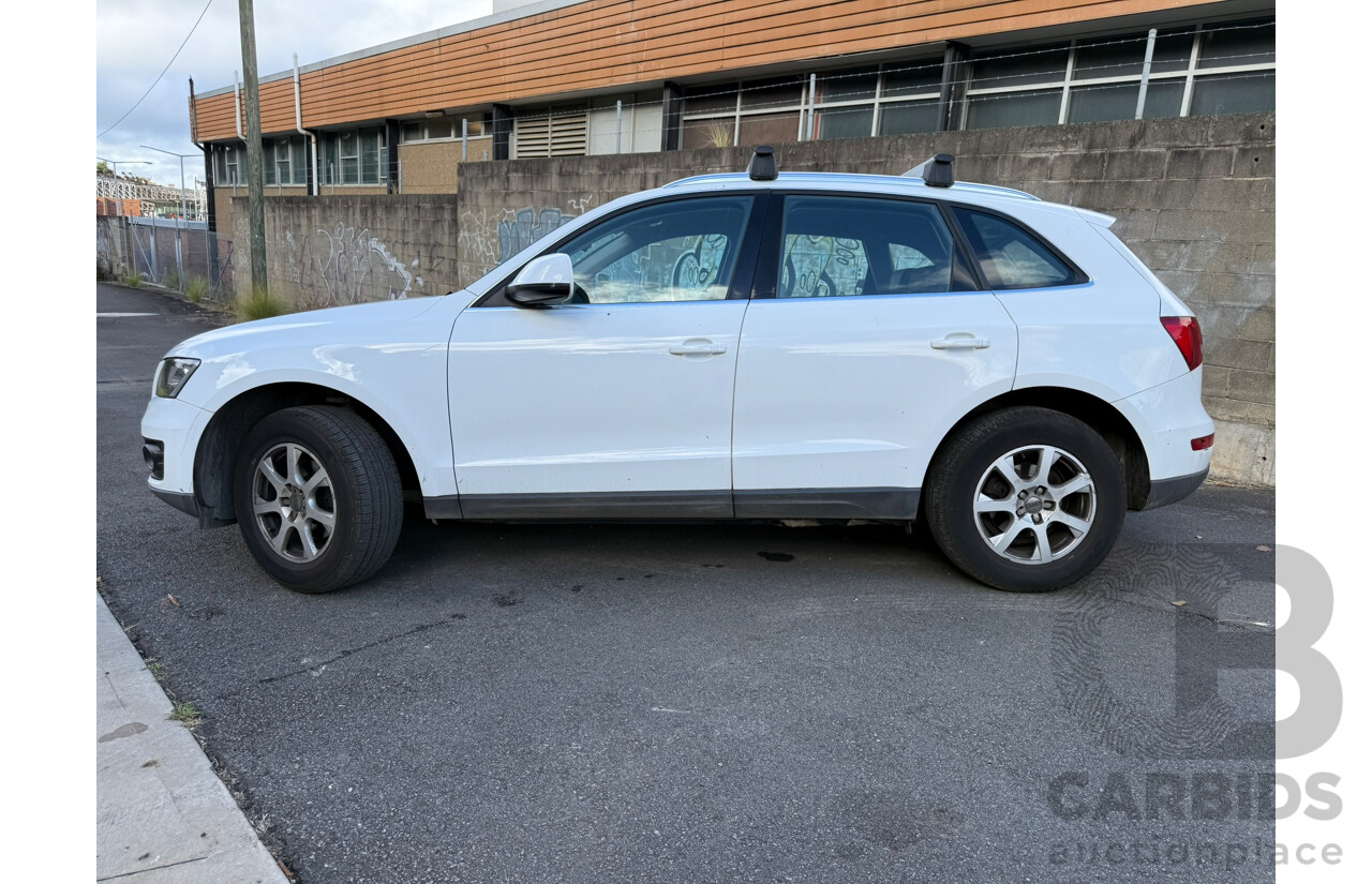 06/2011 Audi Q5 2.0 TDI Quattro AWD 8R MY12 4D Wagon Ibis White Turbo Diesel 2.0L