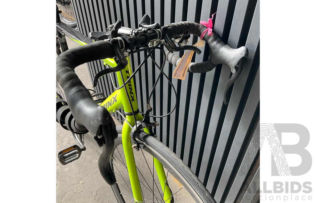 TRINX Tempo 1.0 Size L (56cm) Bike
