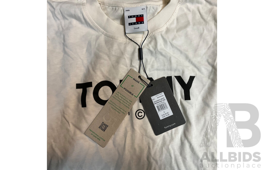 TOMMY JEANS T-shirt Size XS,S - Lot of 2