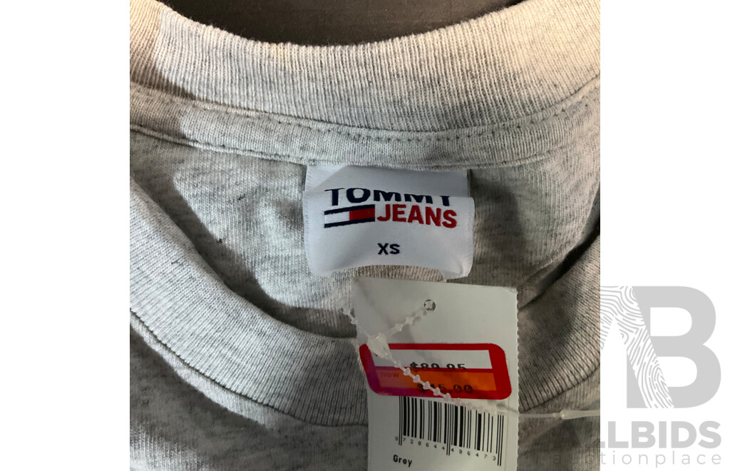 TOMMY JEANS T-shirt  Size XS,S - Lot of 2