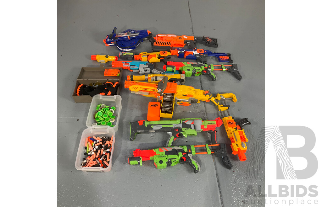Large Collection Nerf Guns with Bullets and More