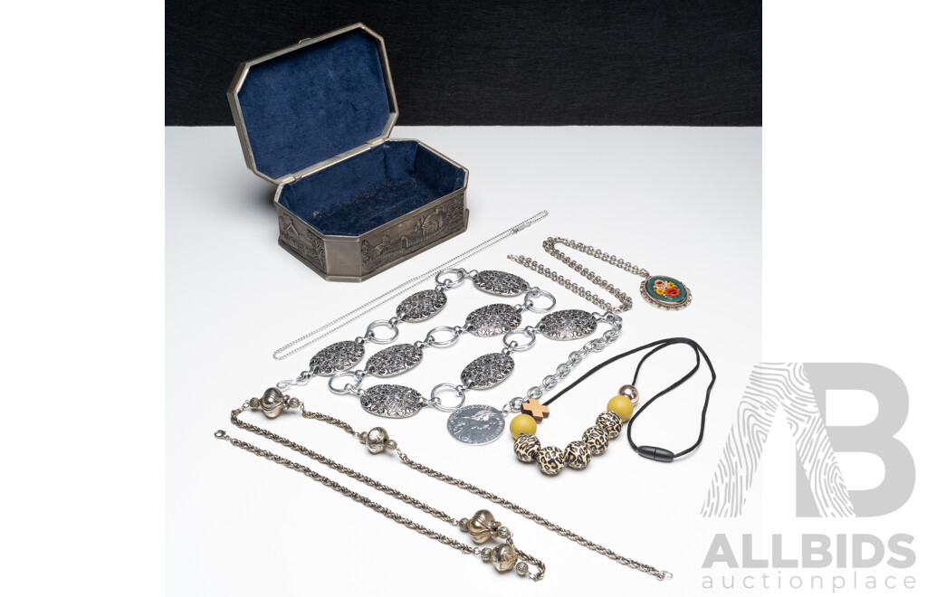 Collection of (4) Silver Tone Necklaces a Silver Tone Belt in a Pewter Jewellery Box - Lot of 6