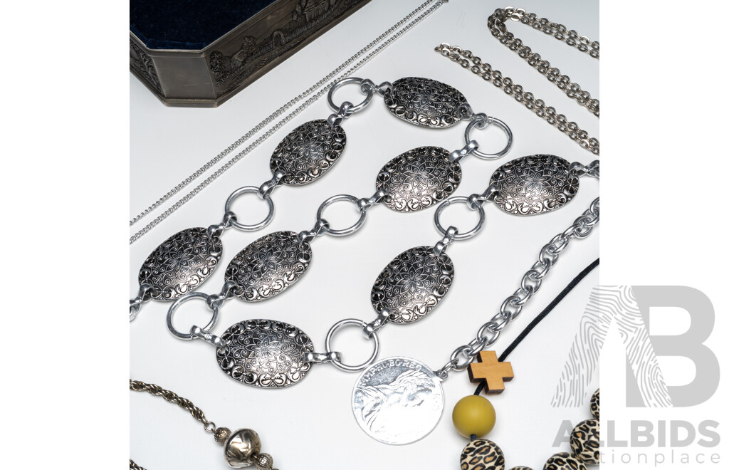 Collection of (4) Silver Tone Necklaces a Silver Tone Belt in a Pewter Jewellery Box - Lot of 6