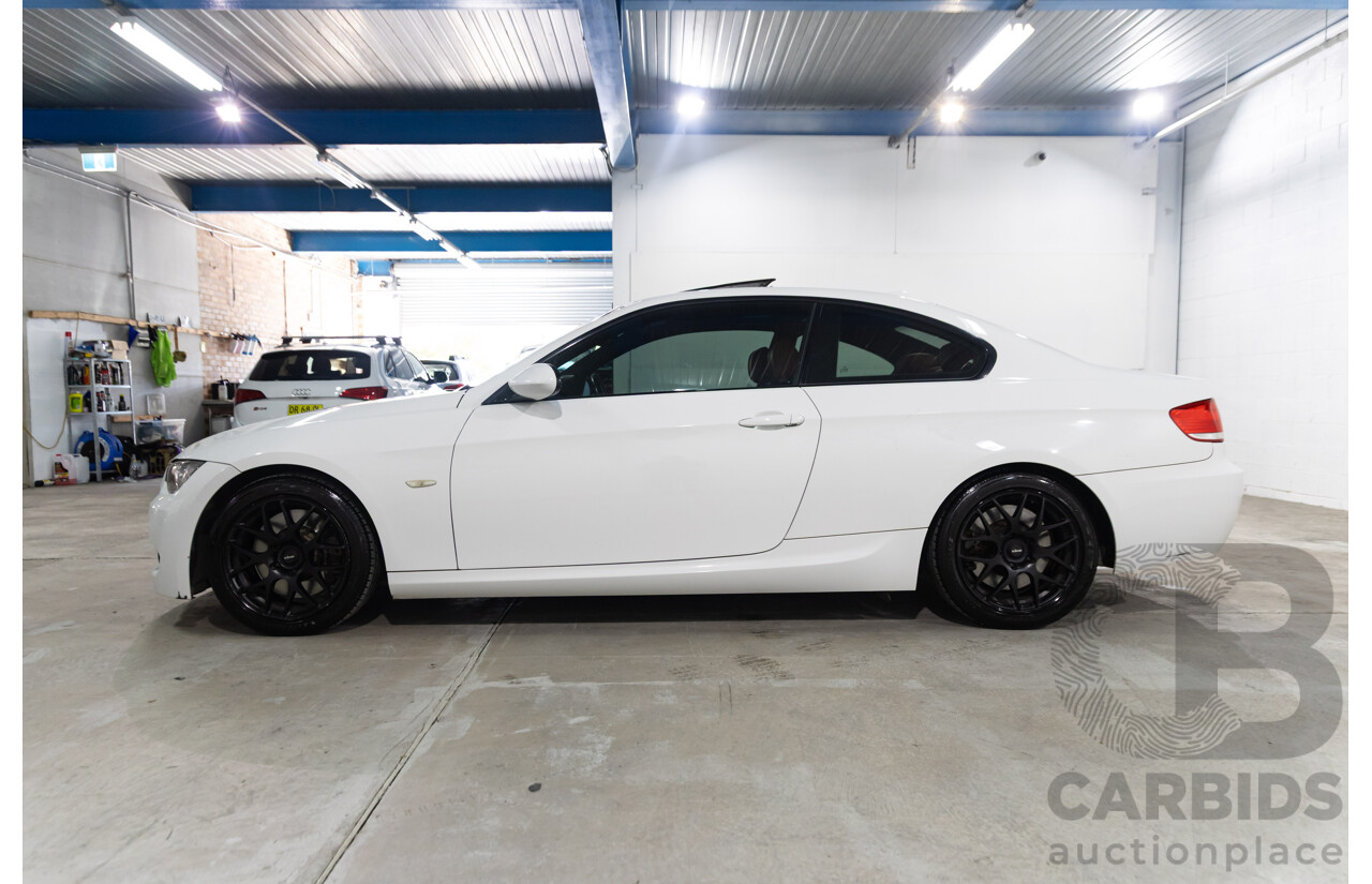1/2008 Bmw 335i (RWD) E92 2d Coupe White Twin Turbo Inline 6 3.0L