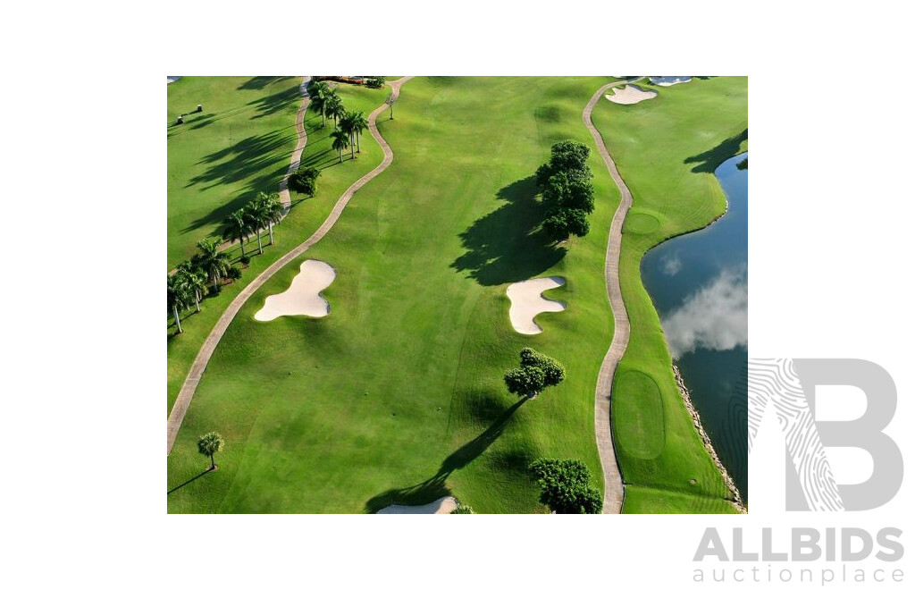 Round of Golf for 4 People + Cart Hire (2 Carts) at Murrumbidgee Country Club