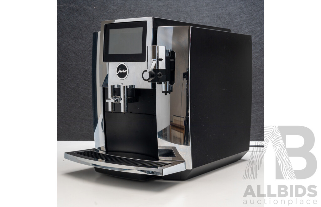 Jura S8 Automatic Coffee Machine