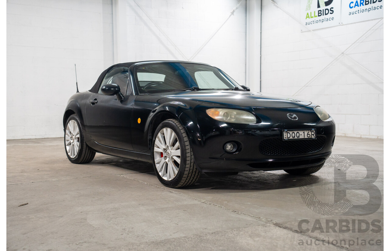 01/2006 Mazda MX-5 (RWD) NC 2D Convertible Black Soft Top 2.0L