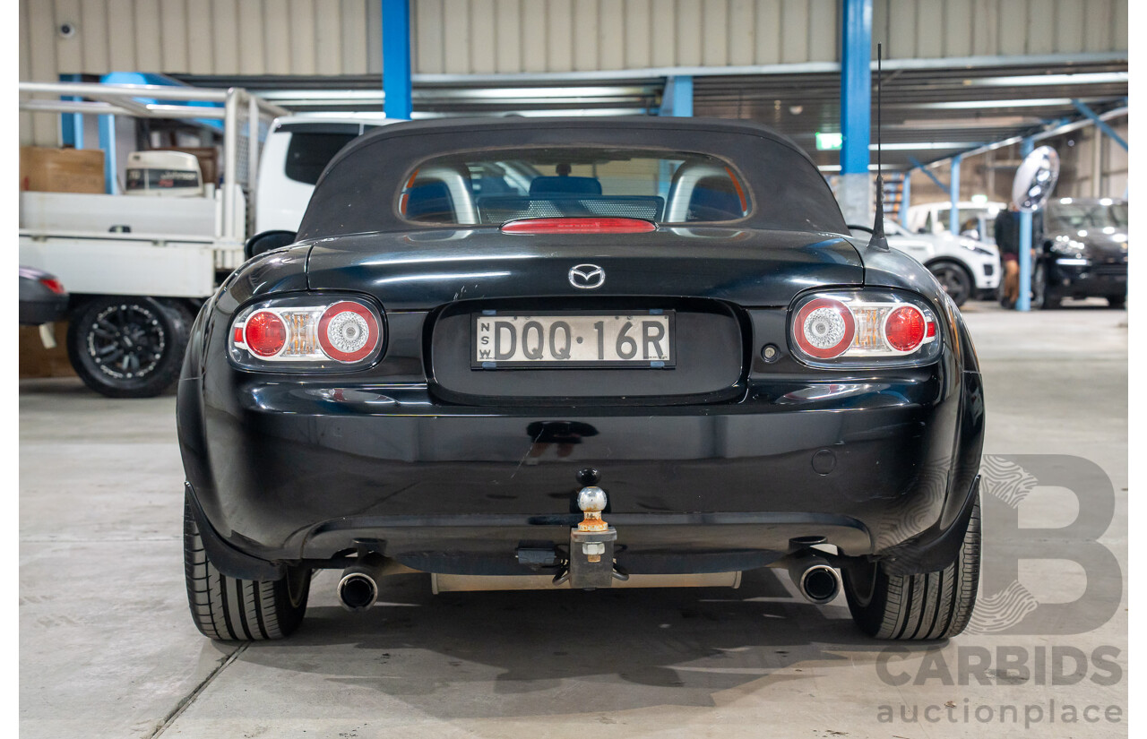 01/2006 Mazda MX-5 (RWD) NC 2D Convertible Black Soft Top 2.0L