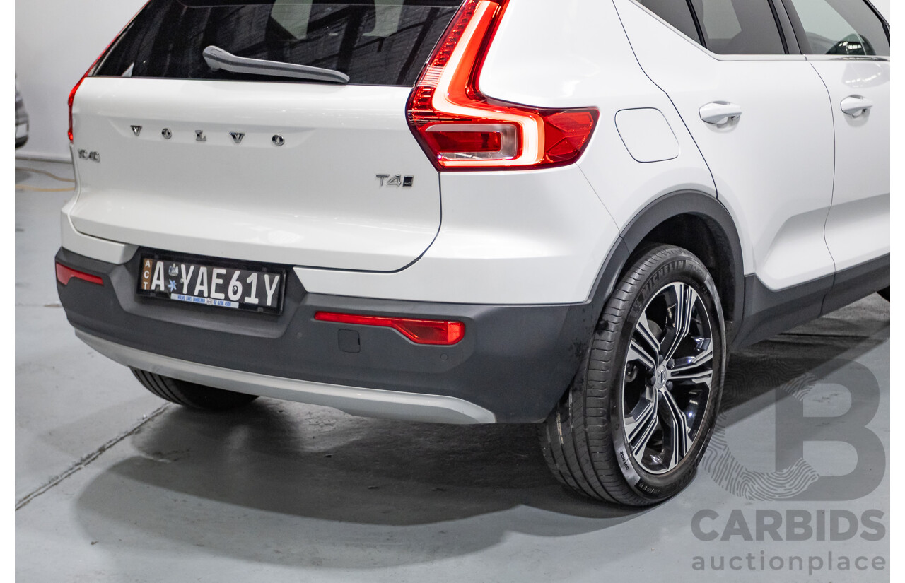 6/2021 Volvo XC40 T4 Inscription (AWD) 536 MY21 4d Wagon White Turbo 2.0L