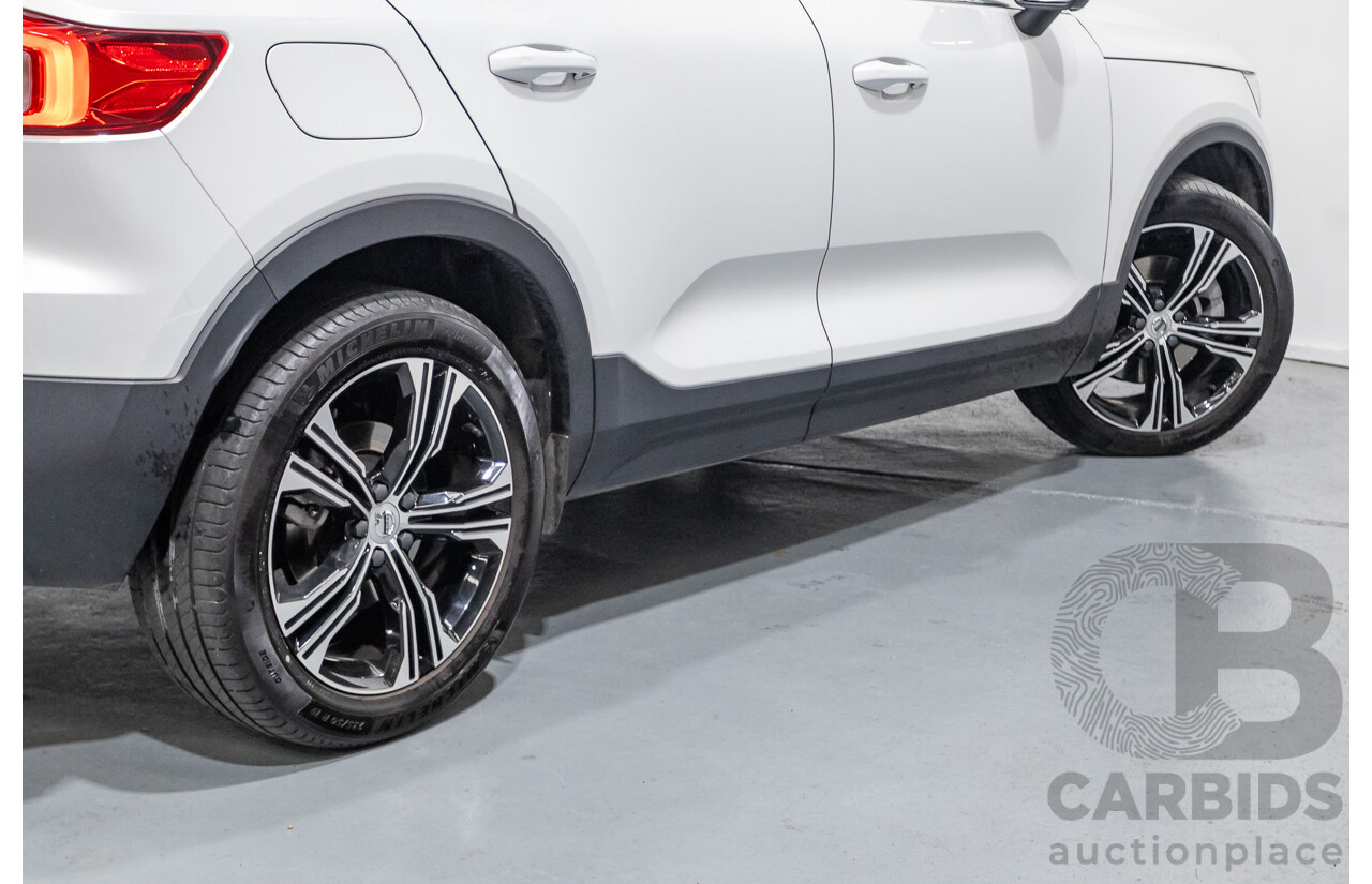 6/2021 Volvo XC40 T4 Inscription (AWD) 536 MY21 4d Wagon White Turbo 2.0L