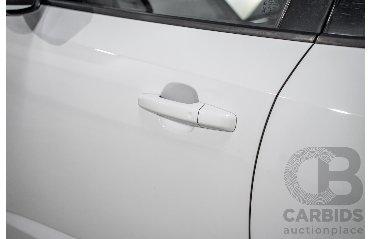 06/2019 Jaguar E-Pace D240 SE (AWD 177kW) X540 MY19 4d Wagon Polaris White Turbo Diesel 2.0L