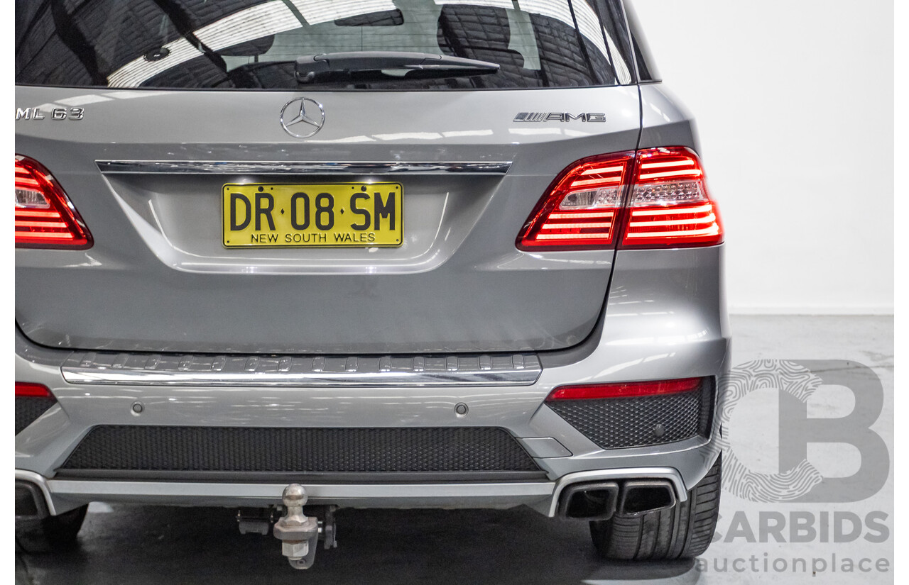09/2014 Mercedes-Benz ML63 AMG (4x4) 166 MY14 4D Wagon Palladium Silver Twin Turbo 5.5L