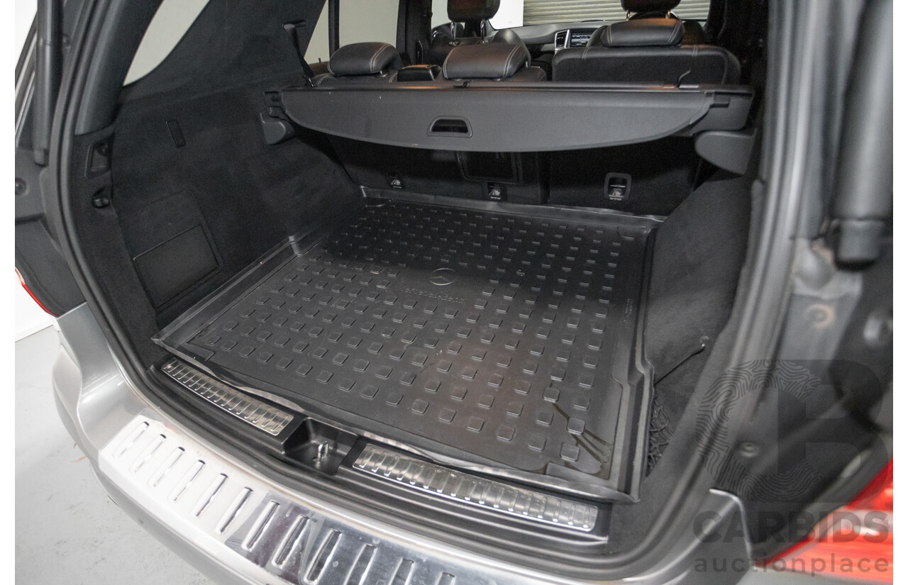 09/2014 Mercedes-Benz ML63 AMG (4x4) 166 MY14 4D Wagon Palladium Silver Twin Turbo 5.5L