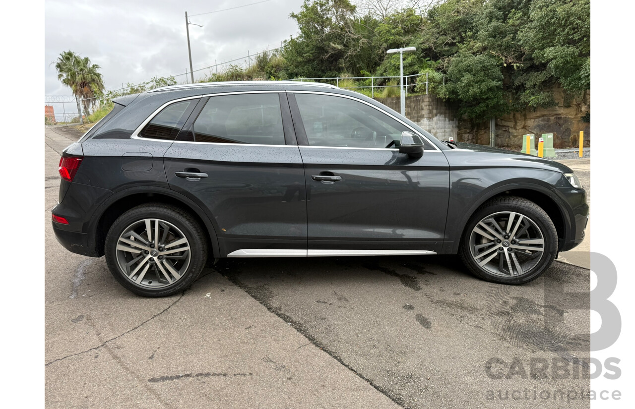 10/2017 Audi Q5 2.0 TFSI QUATTRO SPORT AWD FY MY17 4D Wagon Manhattan Gray Metallic 2.0L