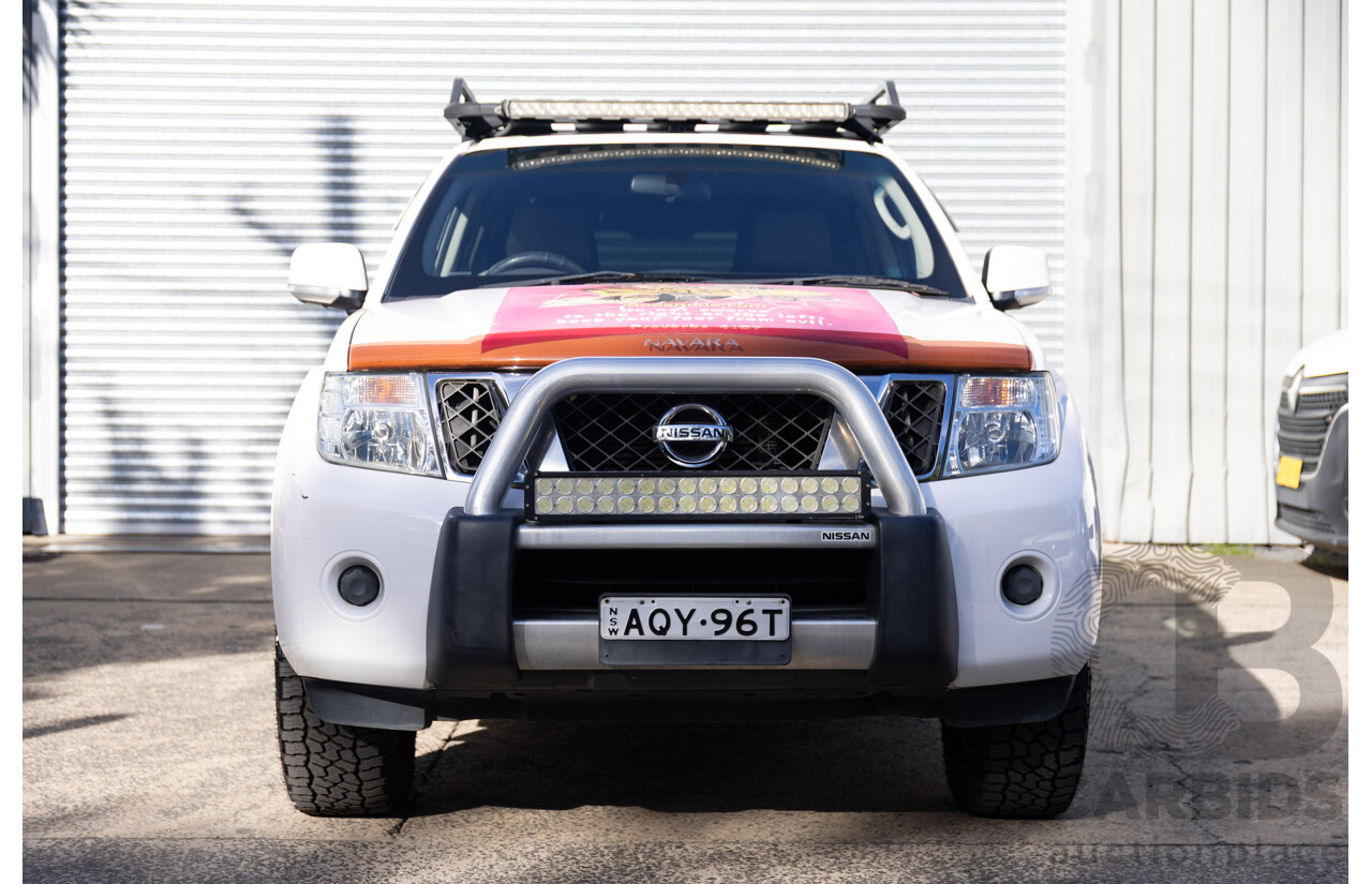 9/2013 Nissan Navara ST (4x4) D40 MY12 Dual Cab P/Up White 2.5L