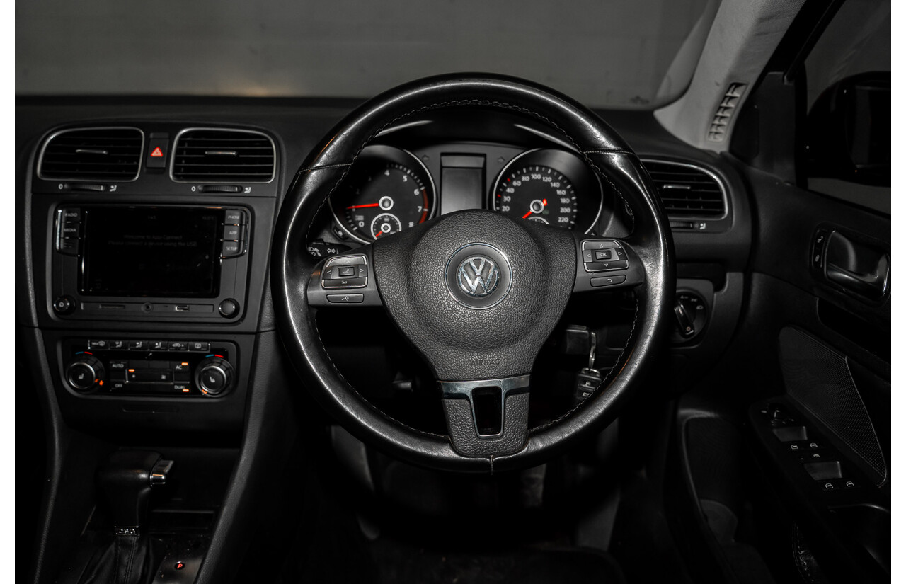 2/2010 Volkswagen Golf 90 TSI Trendline 1K MY10 4d Wagon Black 1.4L