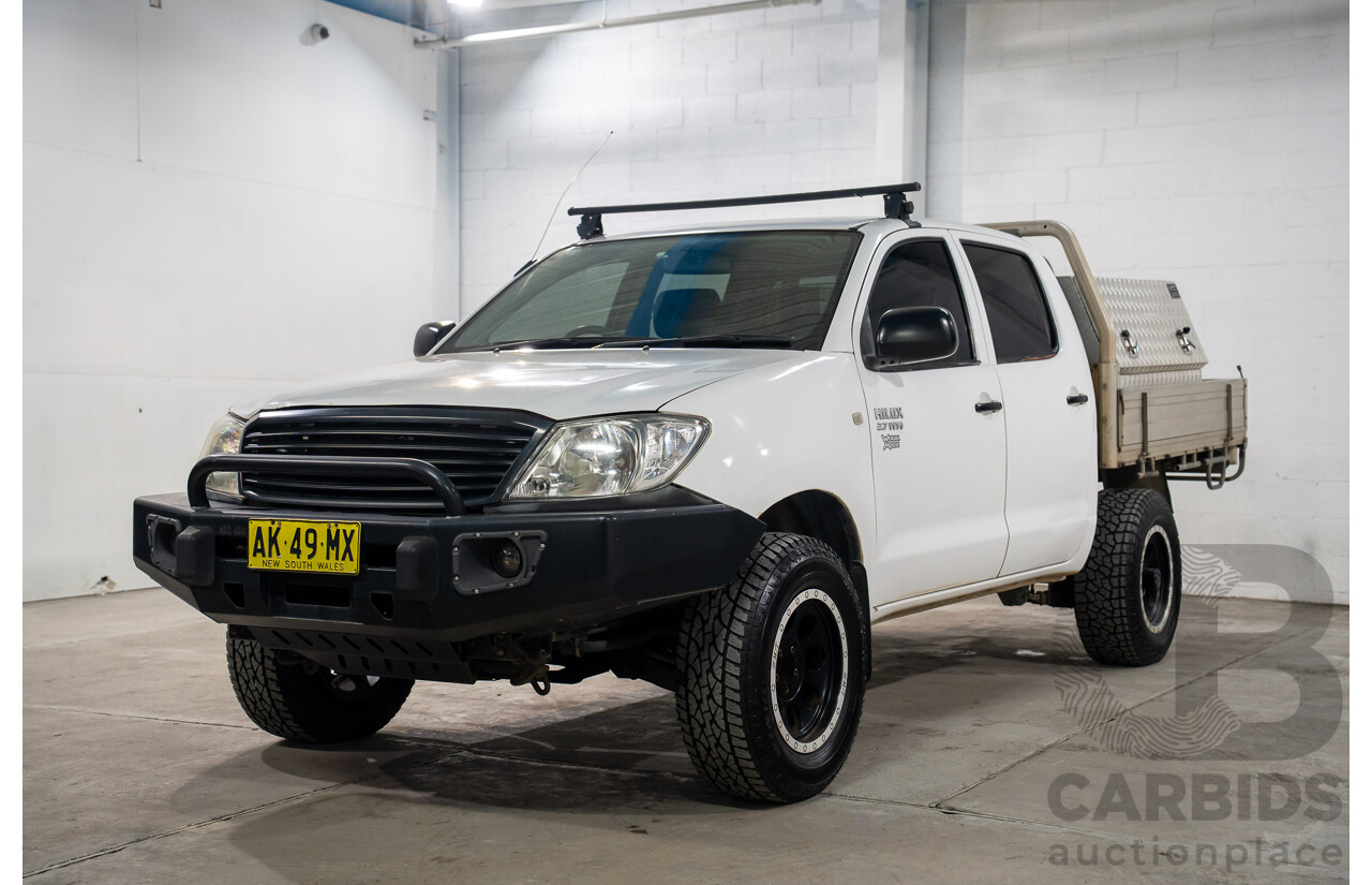 1/2006 Toyota Hilux Workmate TGN16R Dual Cab P/Up White 2.7L