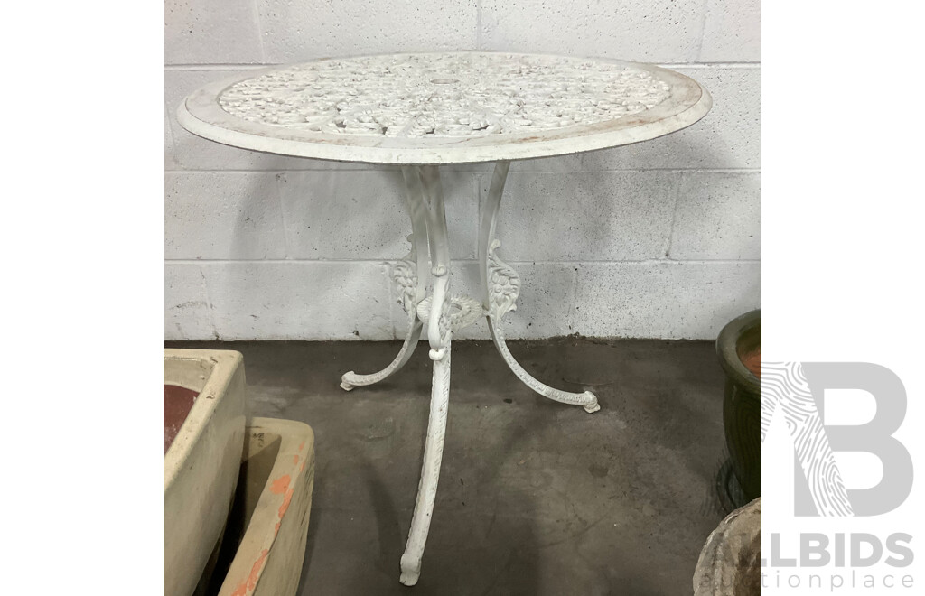 Garden Round Table and Assorted Pots