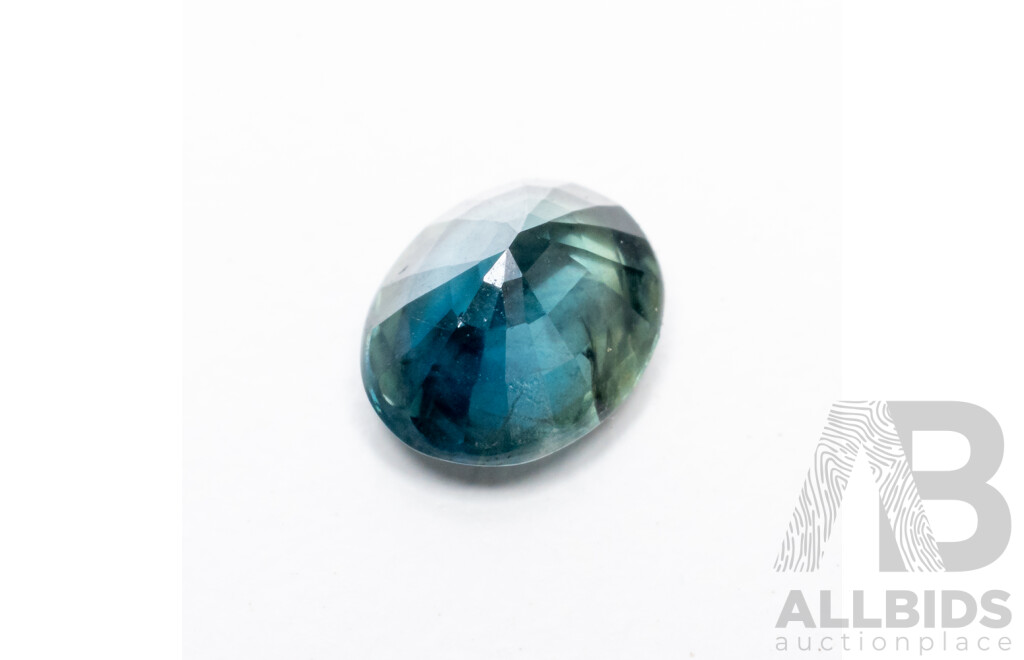 0.92ct Oval Cut Natural Green Sapphire with Gem Report