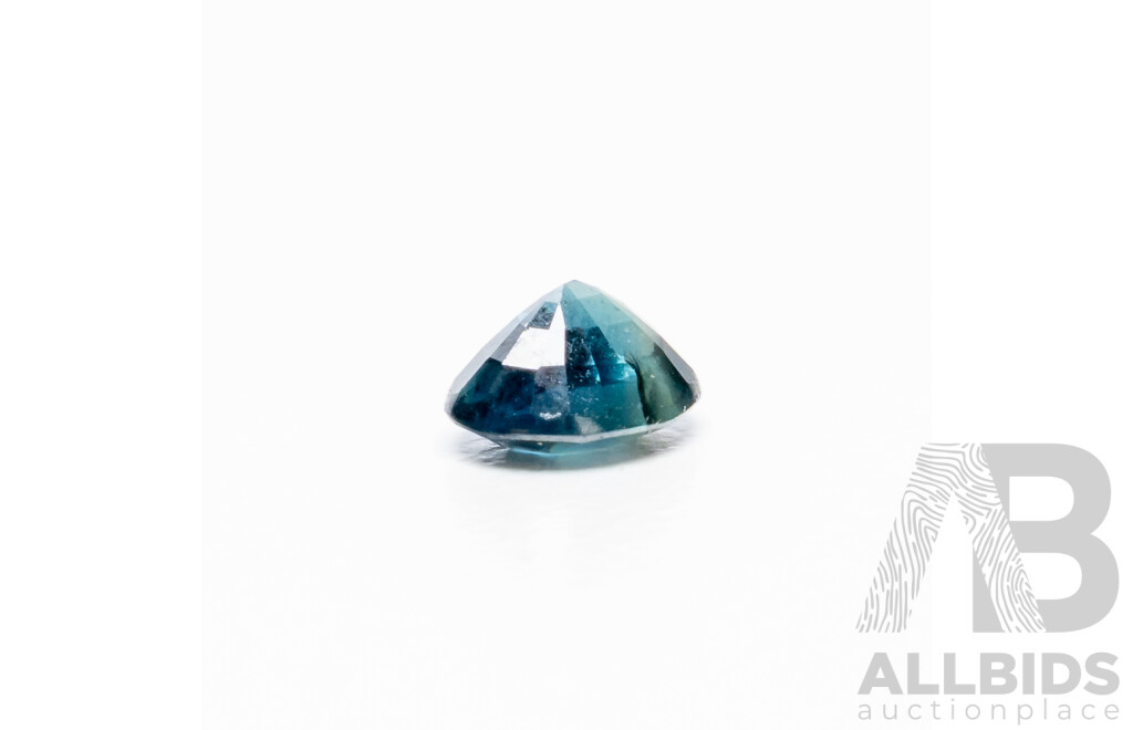 0.92ct Oval Cut Natural Green Sapphire with Gem Report