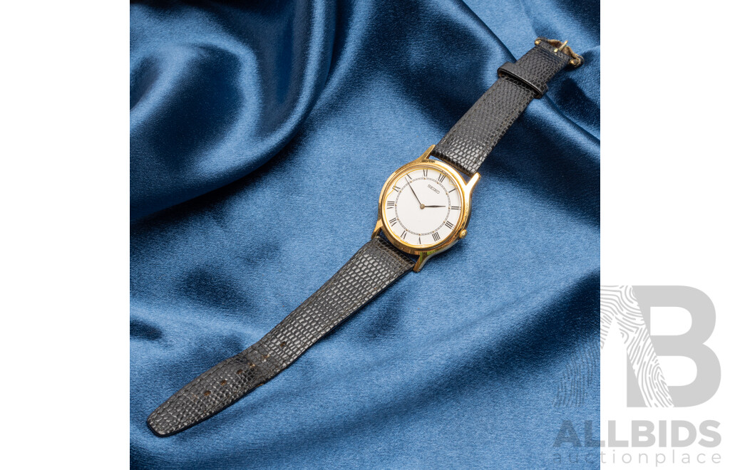 Seiko Quartz Japan Watch - V700-8A13