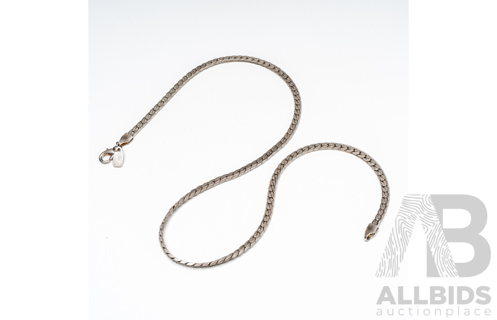 Silver Tone Fancy Curb Chain. Length - 46cms