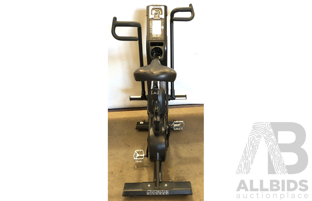 Octane Fitness AirdyneX/ADX Exercise Bike