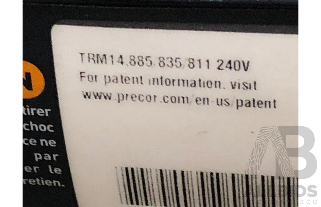 Precor TRM885 Treadmill with P82 Console