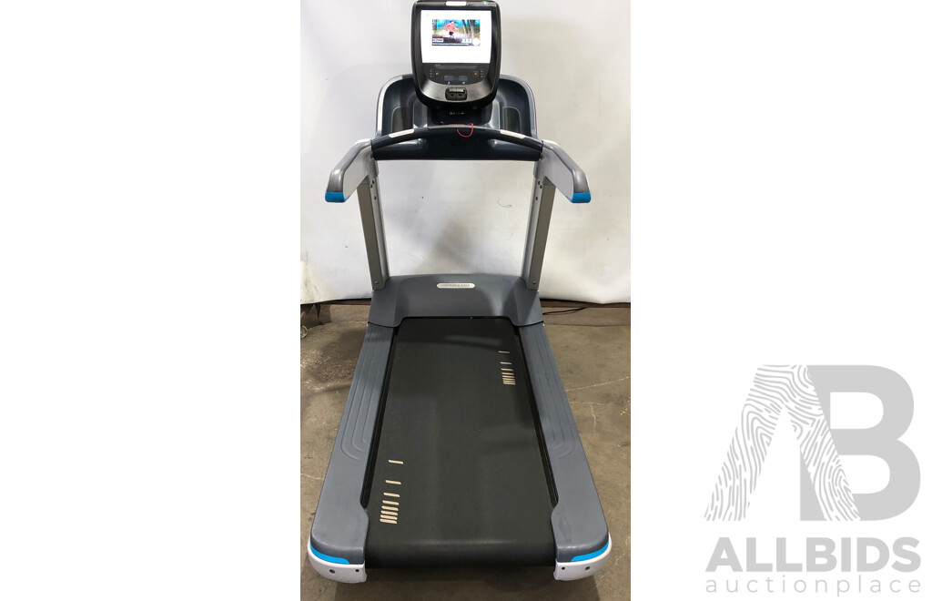 Precor TRM885 Treadmill with P82 Console