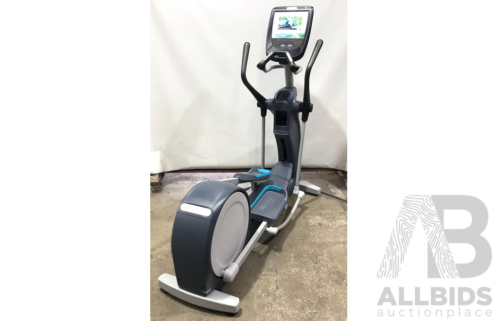 Precor EFX 885 Ellipitical Trainer with P82 Console