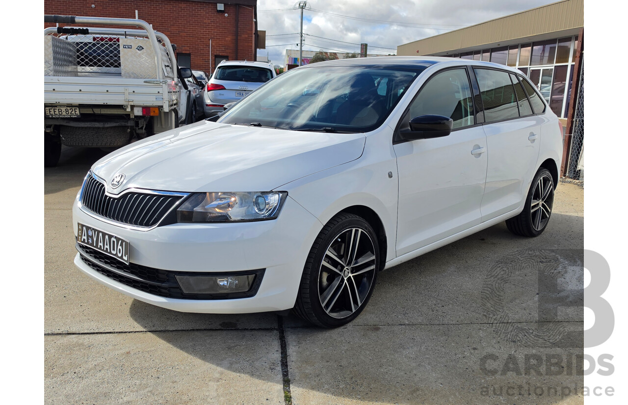 08/2014 Skoda Rapid Spaceback Elegance 90 TSI NH 4D Wagon White Turbo 1.4L